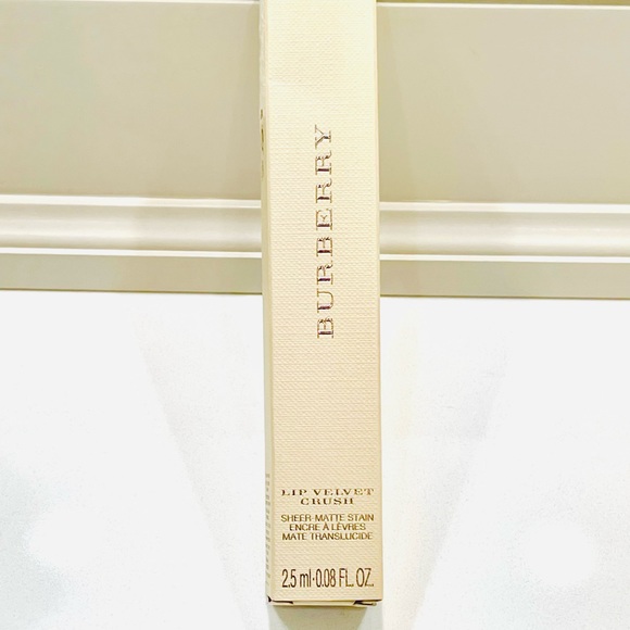 Burberry Lip Velvet NEW IN BOX - Picture 7 of 11